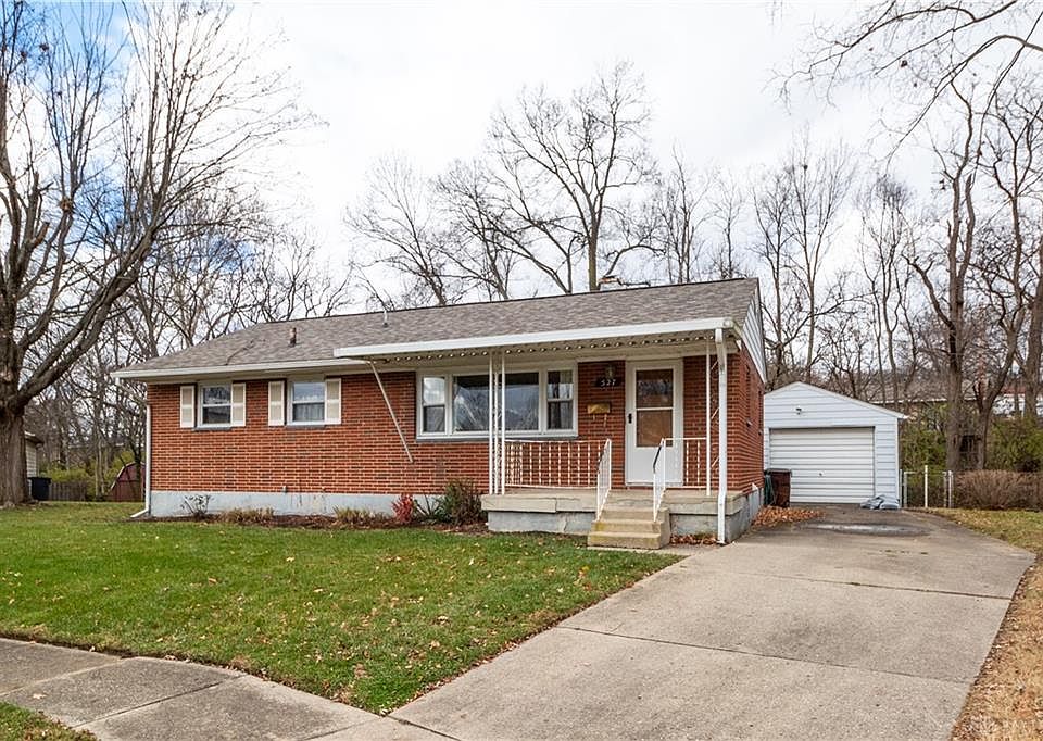 1st image of 527 Douglas Dr