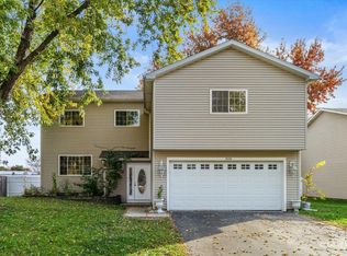 310 Drake Ave, Bolingbrook, IL 60490