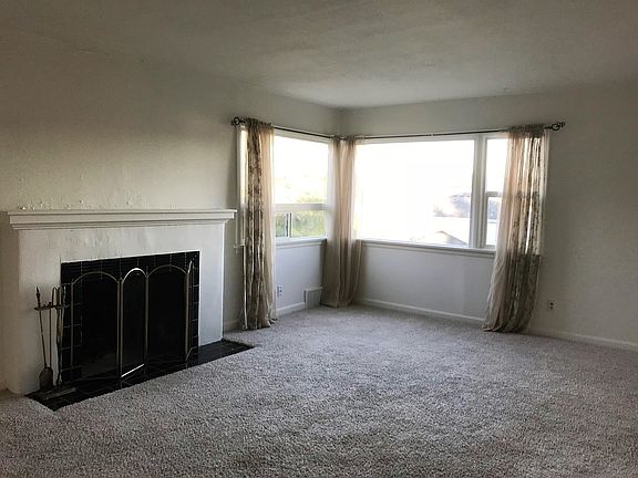 4th image of 641 Ford Ave
