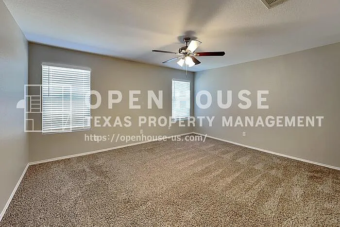 8657 Hawkview Dr — Photo 8