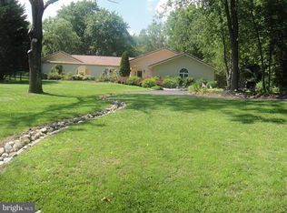 21 Running Spring Ln, Glen Mills, PA 19342