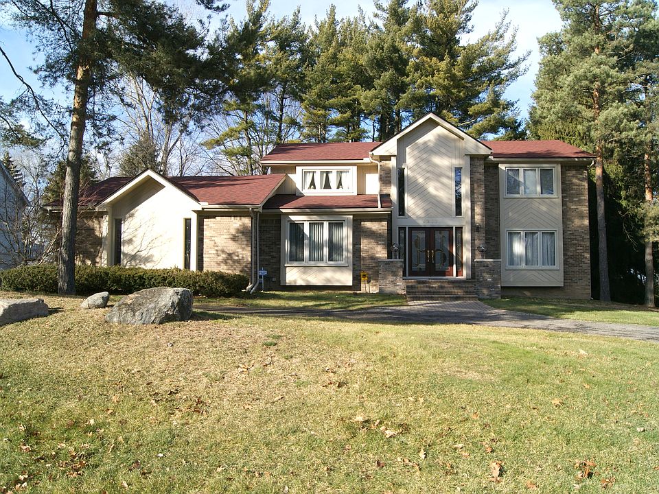 1st image of 4217 Cherry Hill Dr