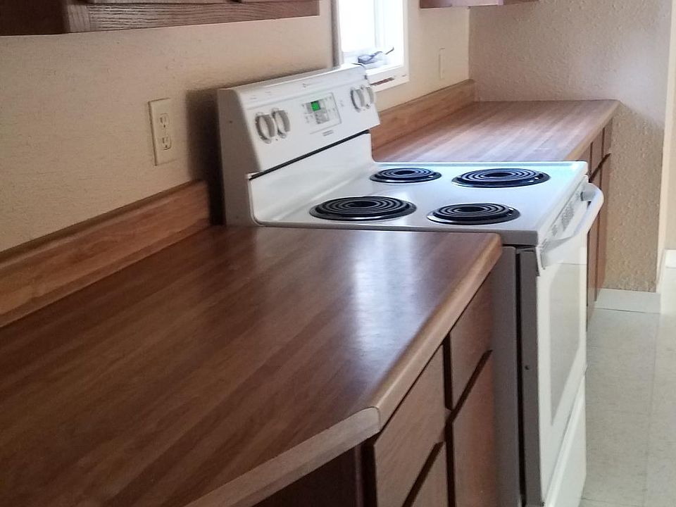 2nd image of 119 12th St NW