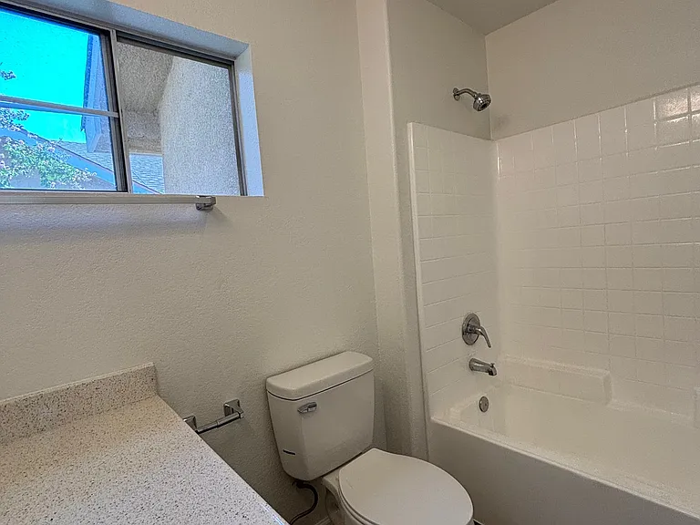 31759 Avenue E #102 — Photo 9
