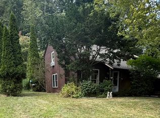 44 Thimbleberry Rd, Malta, NY 12020