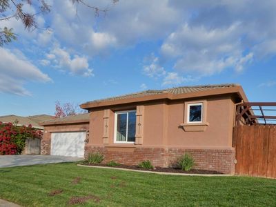400 Pisa St, Los Banos, CA, 93635