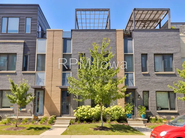 244 E Center St, Des Moines, IA 50309