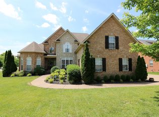 1001 Spruce Ridge Ln, Spring Hill, TN 37174