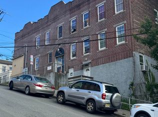 183 Thorne St #1F, Jersey City, NJ 07307