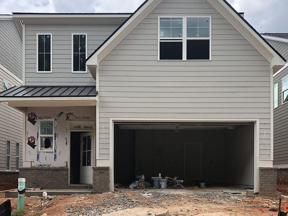 1st image of 307 Senna St #0