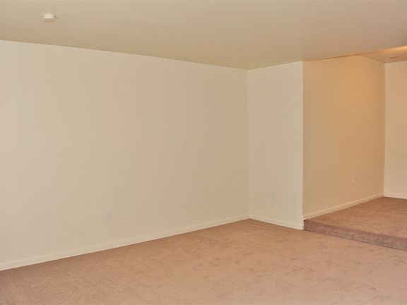 4th image of 12829 Cara Dr