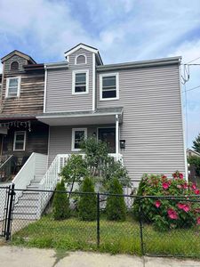 464 Union Avenue, Bridgeport, CT, 06607