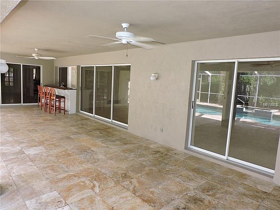 4th image of 205 Woodland Dr #6