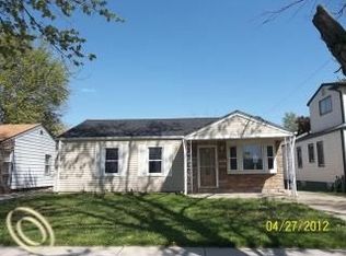 25242 Rosenbusch Blvd, Warren, MI 48089