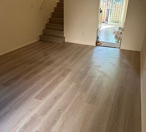 4th image of 7905 Agnes Ave Unit 2