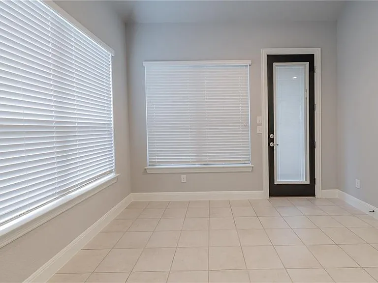 100 Orange Mimosa Ln — Photo 37