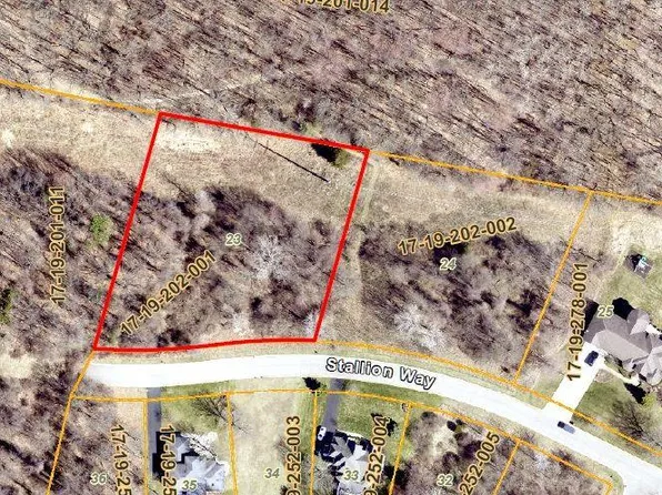 3790 Stallion Way, Commerce Township, MI 48382