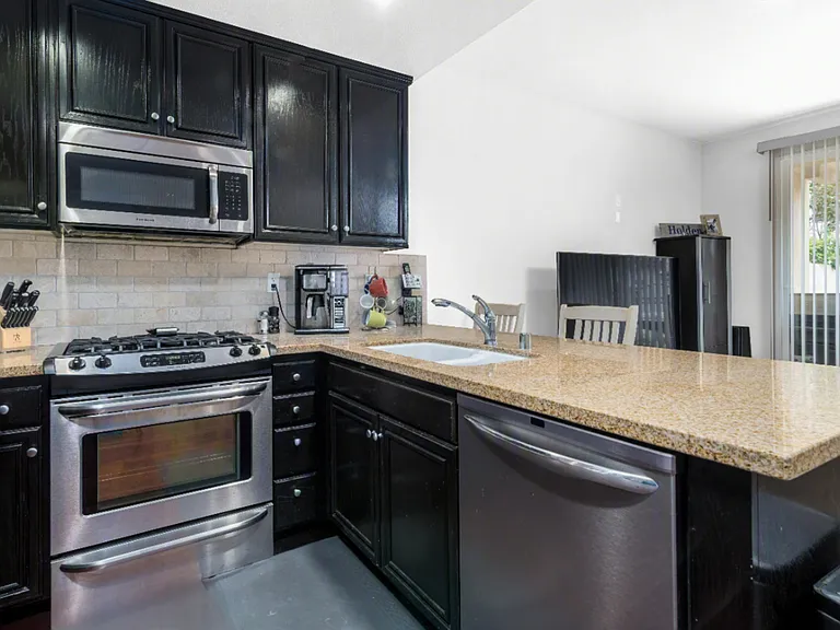 1190 Vista Canyon Ln — Photo 7