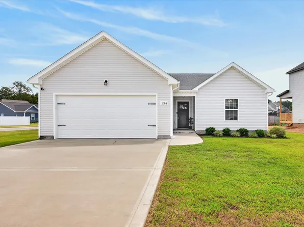 134 Monaghan Dr, Clarksville, TN 37042