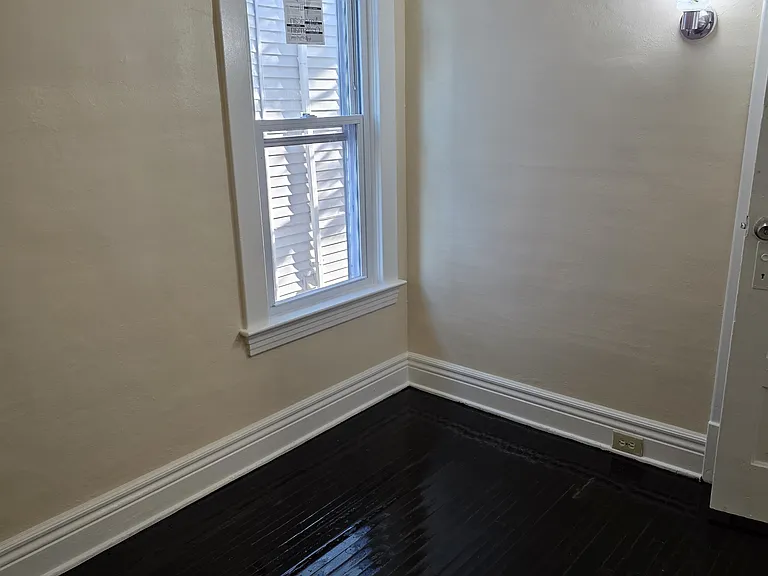 563 Humboldt Pkwy #1 — Photo 13