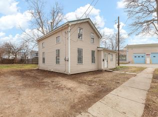 206 Ormsby St, Adrian, MI 49221