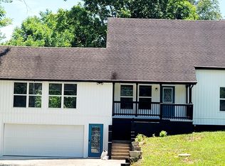 265 Old Tacora Hills Rd, Clinton, TN 37716