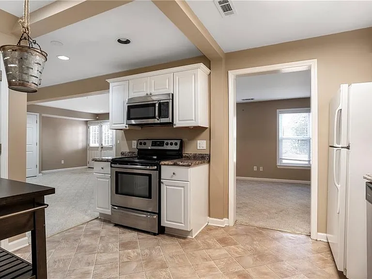 1200 Whitehawk Trl — Photo 43