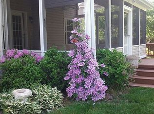 1333 Dominion Lakes Blvd, Chesapeake, VA 23320