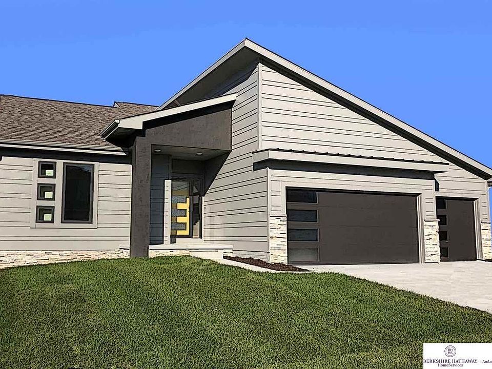 1st image of 4910 N 208th Ave
