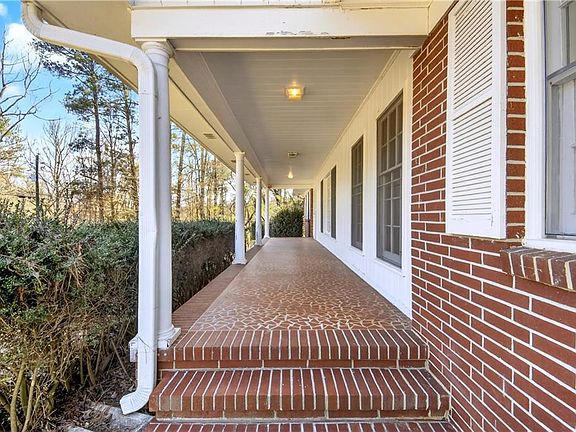 2nd image of 4381 Klondike Rd