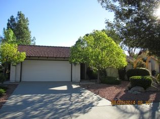 2000 Sequoia Dr, Hemet, CA 92545