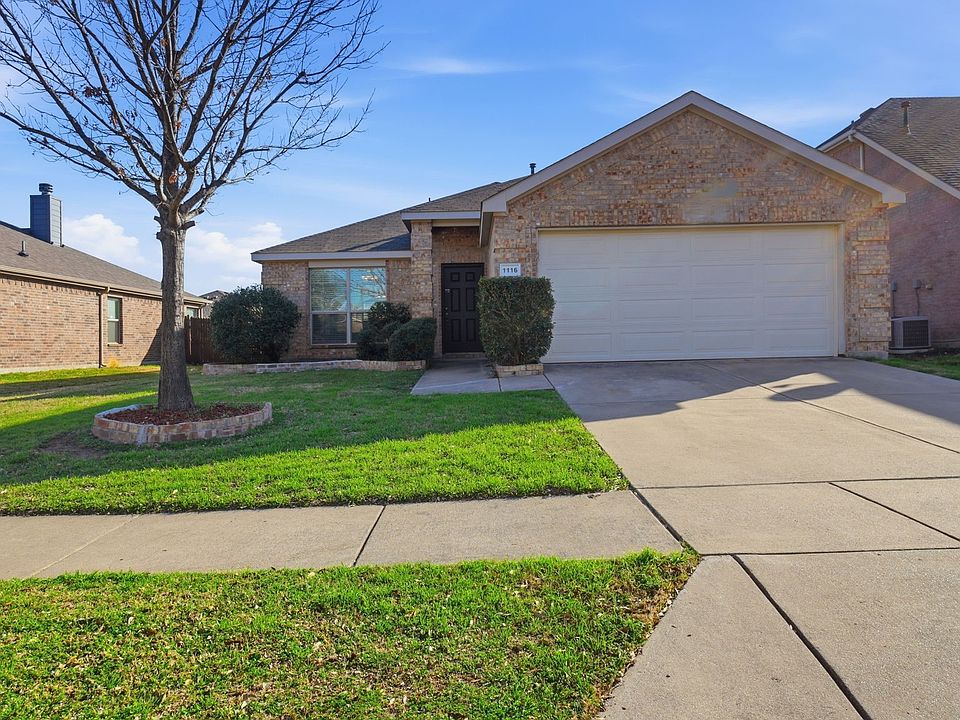 1st image of 1116 Lake Hollow Dr