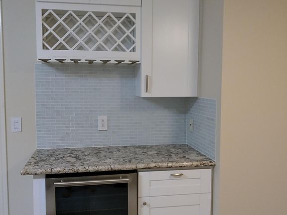 Coffee nook, wine rack & cooler