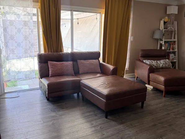422 W Gaillard St, Glendora, CA 91740