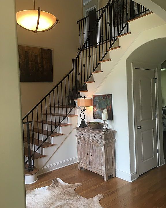 2nd image of 3017 Steeplegate Dr