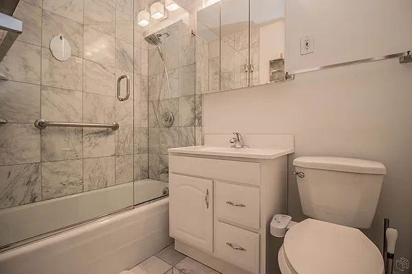 Rented by Halstead Real Estate | media 21
