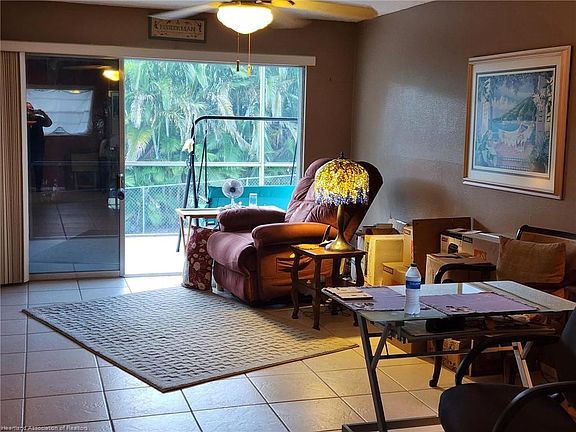 4th image of 1801 Lakeview Dr APT 305
