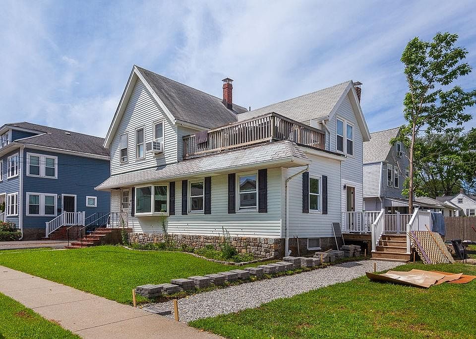 1st image of 168 W Elm Ave #1
