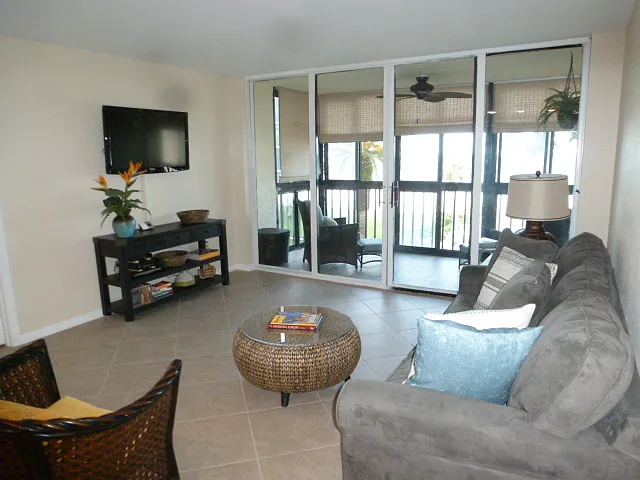 18304 Gulf Blvd #210 — Photo 11