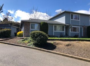 192 Church A-C, Phoenix, OR 97535