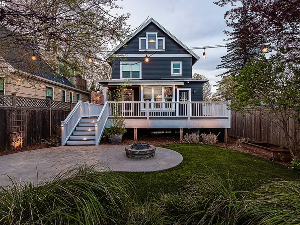 7612 SE Main St, Portland, OR 97215