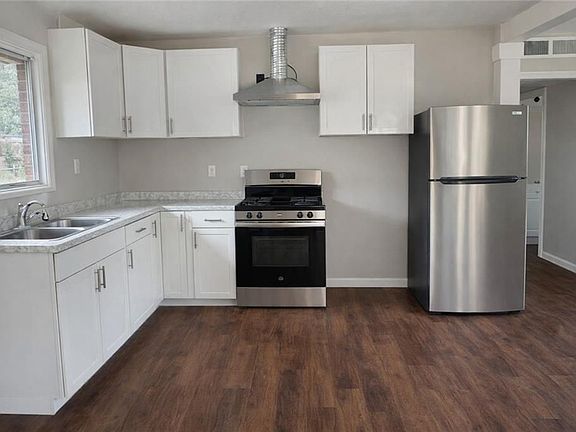 2nd image of 2603 Murrwood Ct