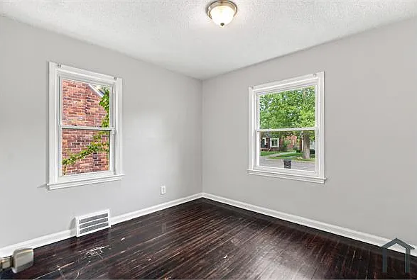 10462 Duprey St — Photo 20