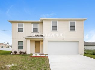 1912 Tanager Ave, Lehigh Acres, FL 33972