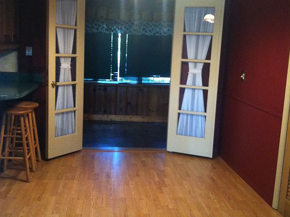 Dining room to Sunroom