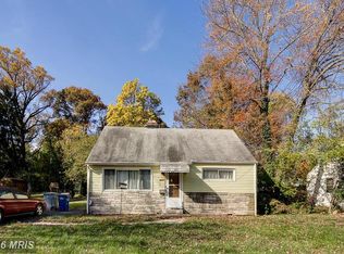 6637 Barrett Rd, Falls Church, VA 22042