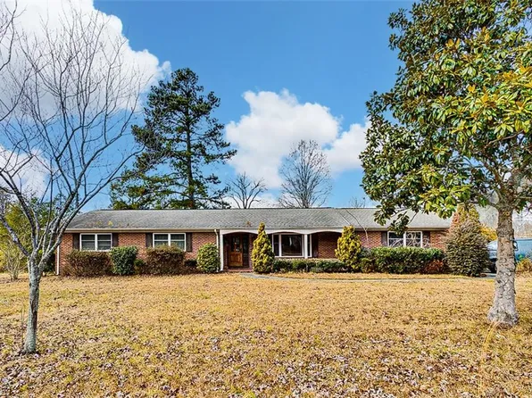 3321 Dillon Rd, Jamestown, NC 27282