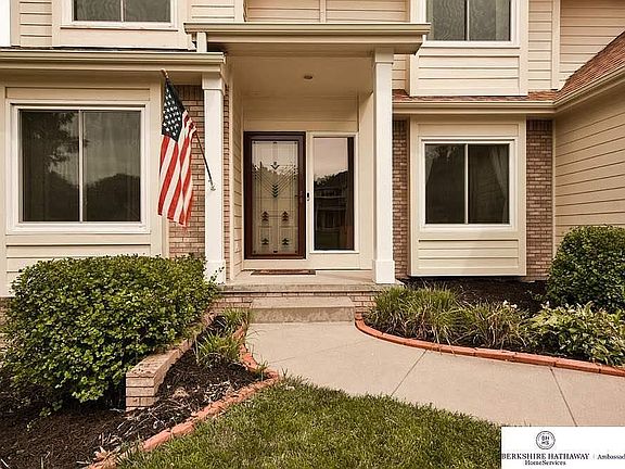 2nd image of 13442 Sherwood Ave