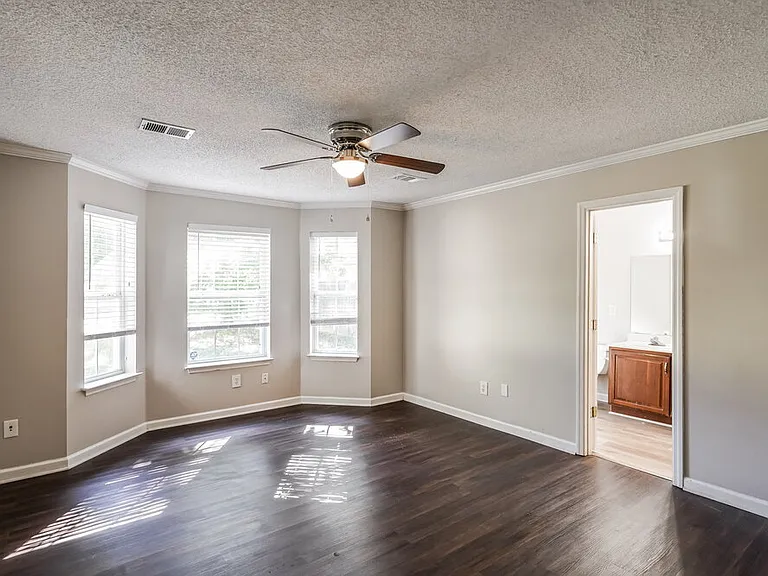 5404 Sunnyvale Dr — Photo 9