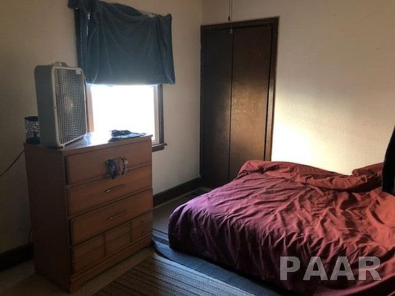 5th image of 3906 N Ashton Ave